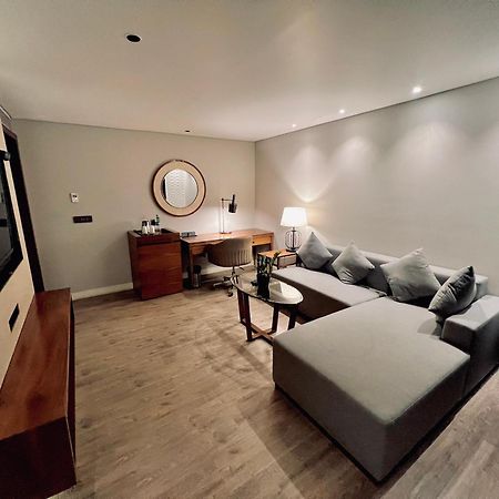 The Elite Narasapura, A Member Of Radisson Individuals Exterior foto