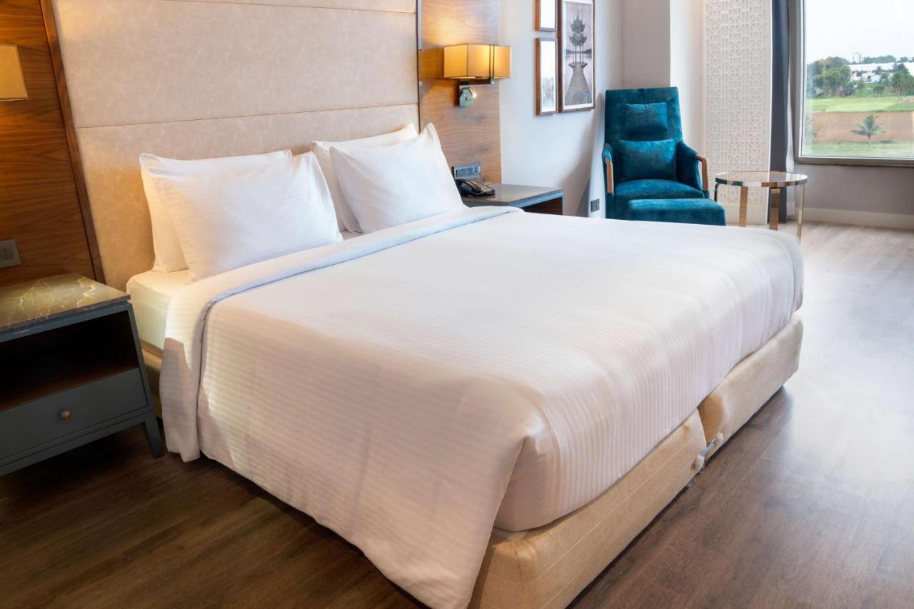 The Elite Narasapura, A Member Of Radisson Individuals Exterior foto