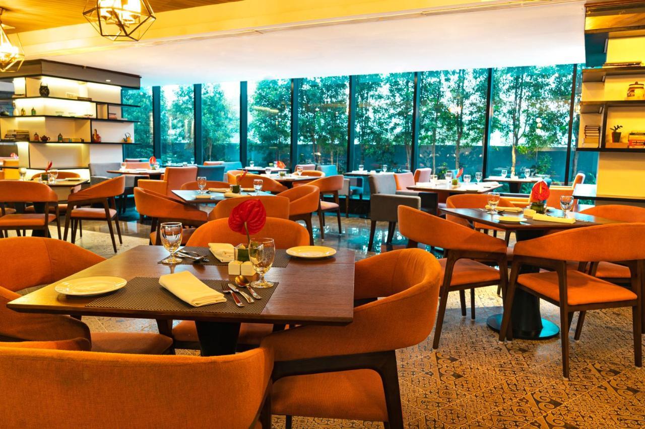 The Elite Narasapura, A Member Of Radisson Individuals Exterior foto