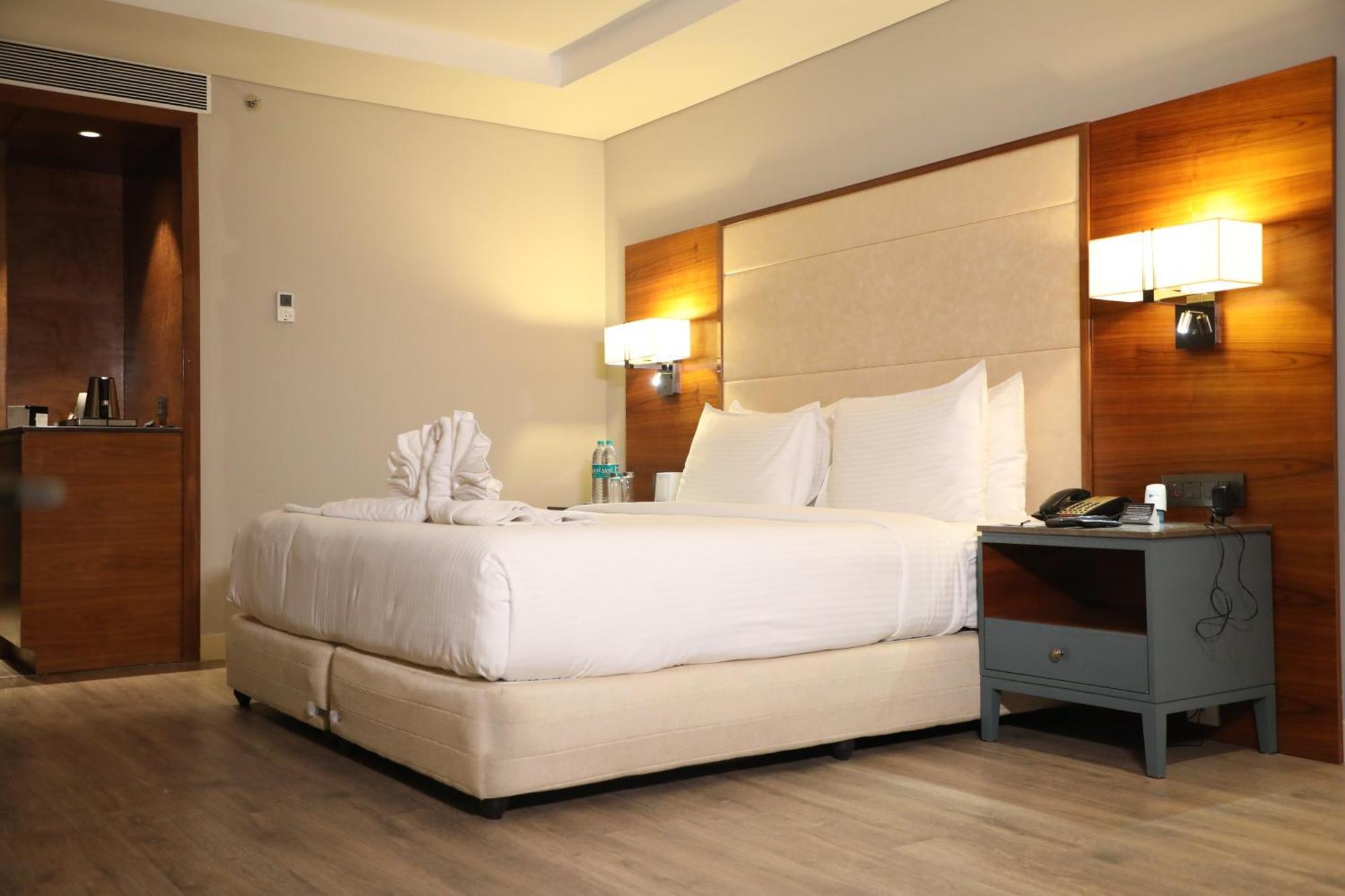 The Elite Narasapura, A Member Of Radisson Individuals Exterior foto
